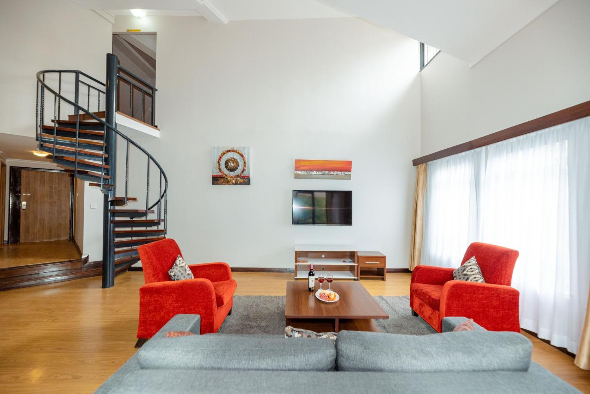 Heri Heights Hotel Apartments, Surestay Collection By Best Western Nairobi Exteriör bild