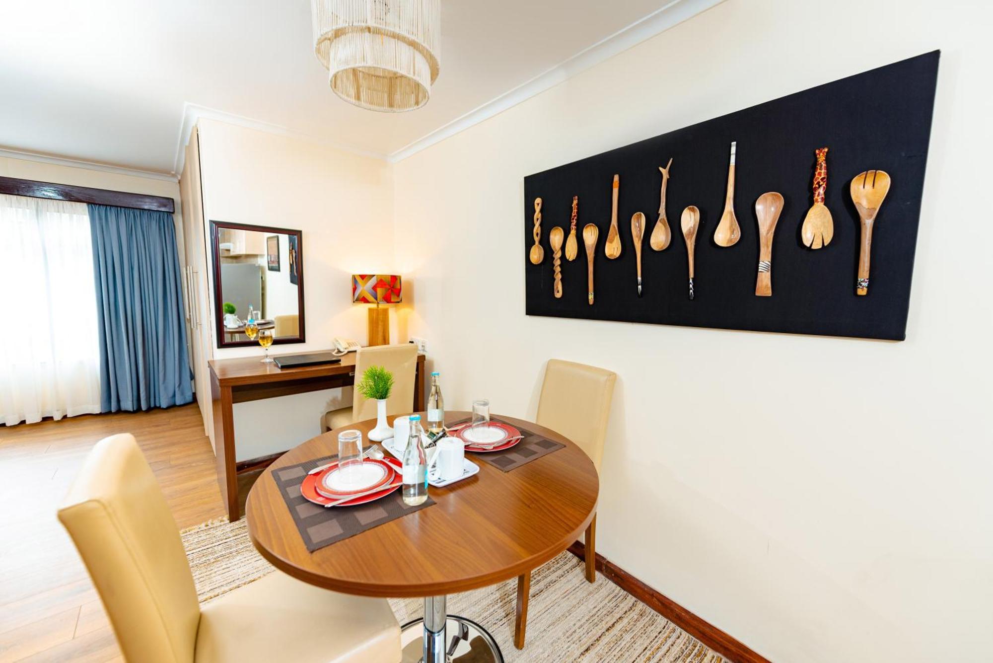 Heri Heights Hotel Apartments, Surestay Collection By Best Western Nairobi Exteriör bild